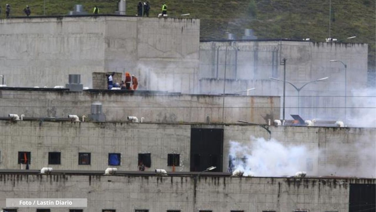 Al menos 51 fallecidos en nuevos enfrentamientos en cárcel de Ecuador