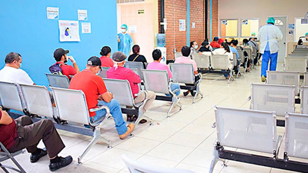 Imagen de Hondureños que no porten carnet de vacunación covid no podrán reclamar medicamento en el Instituto del Diabético