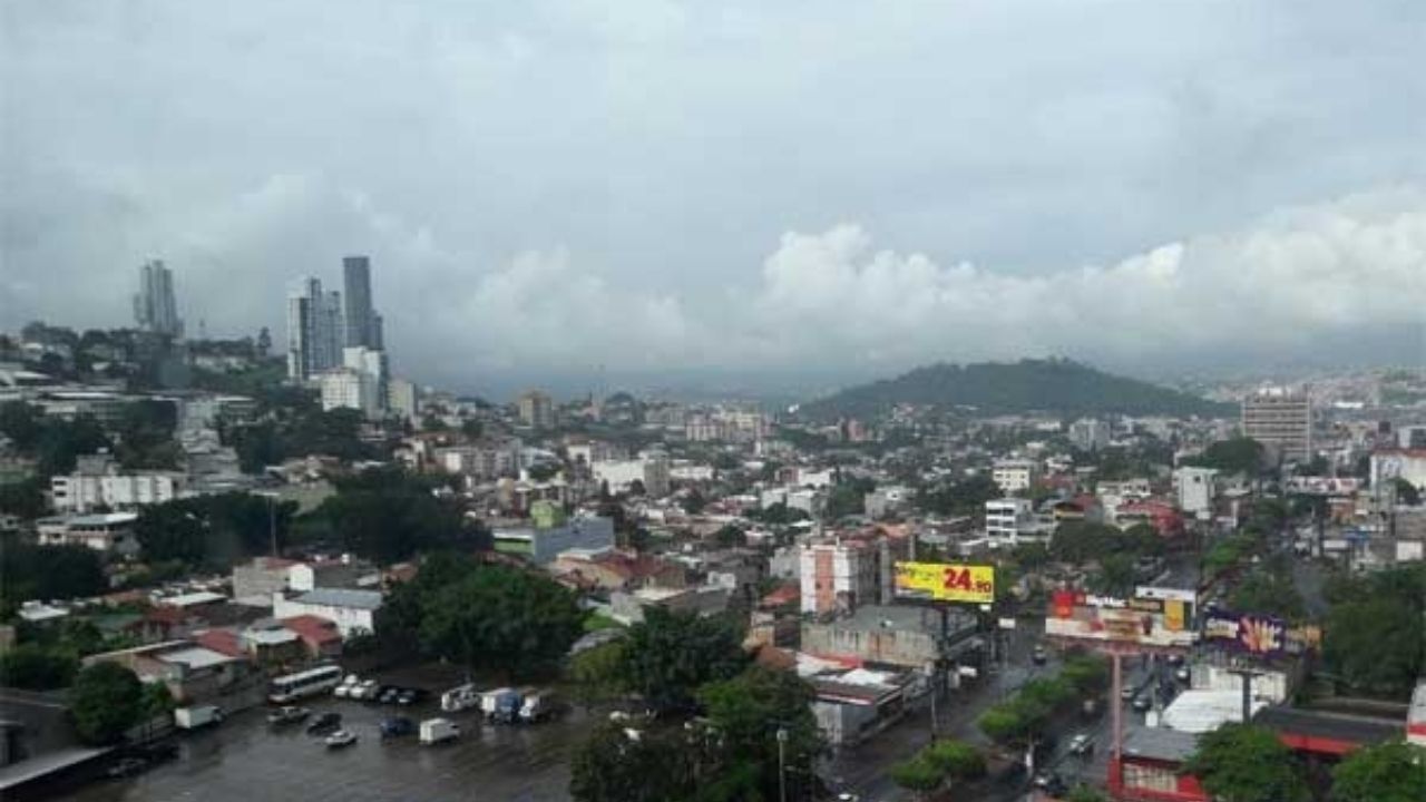 Imagen de Lluvias y chubascos afectarán a tres lugares de Honduras y este es el pronóstico para el resto del país