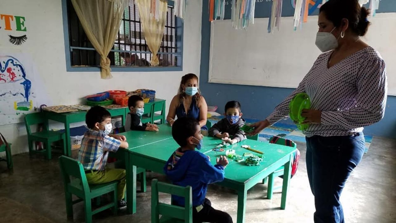 Más de medio millón de estudiantes hondureños han desertado durante la pandemia