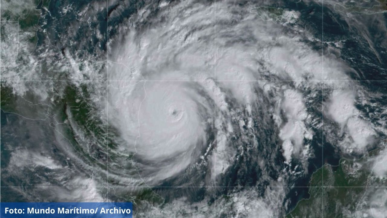 El NHC advierte que un sistema de baja presión podría convertirse en ciclón tropical, ¿afectará Centroamérica?
