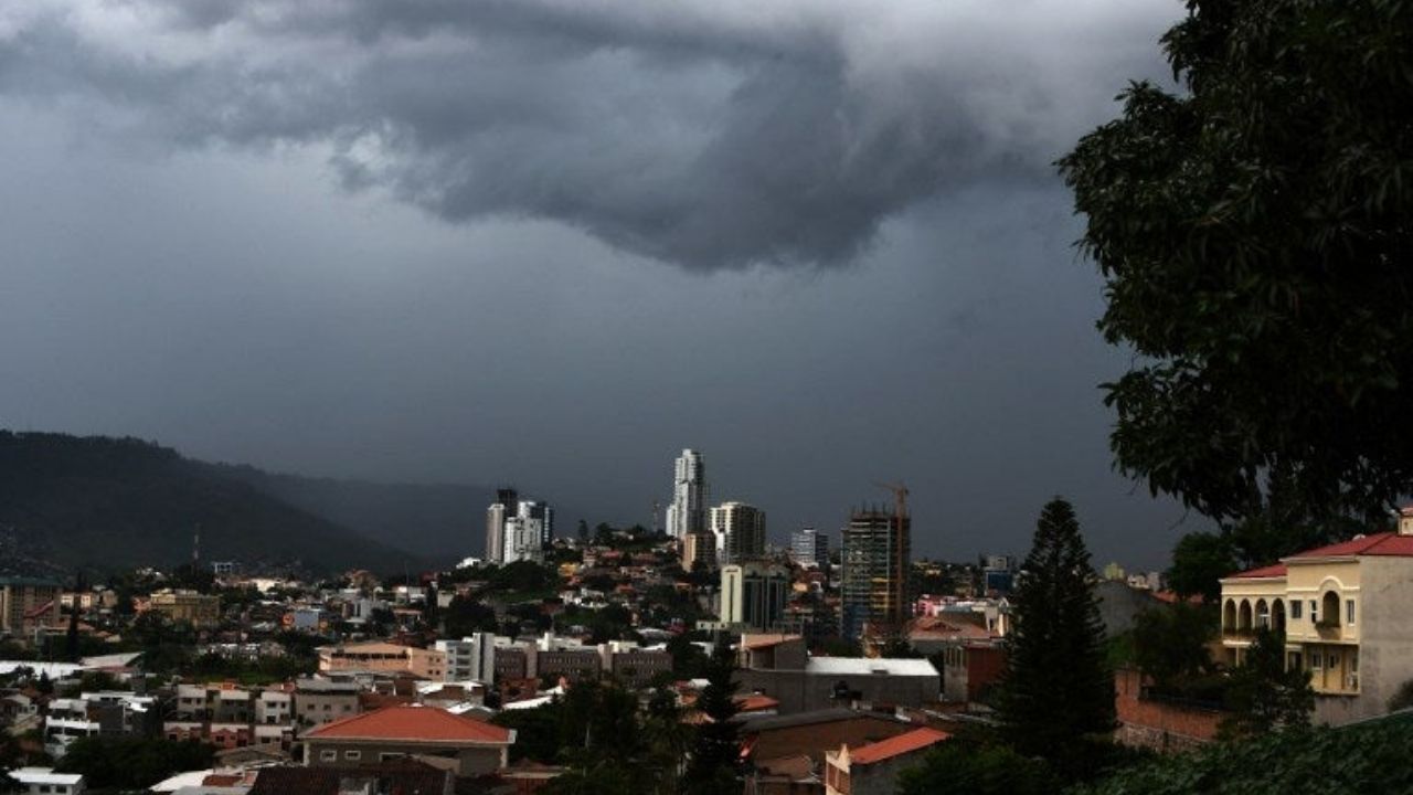 Intensas lluvias pronostican para estas 4 zonas de Honduras este miércoles
