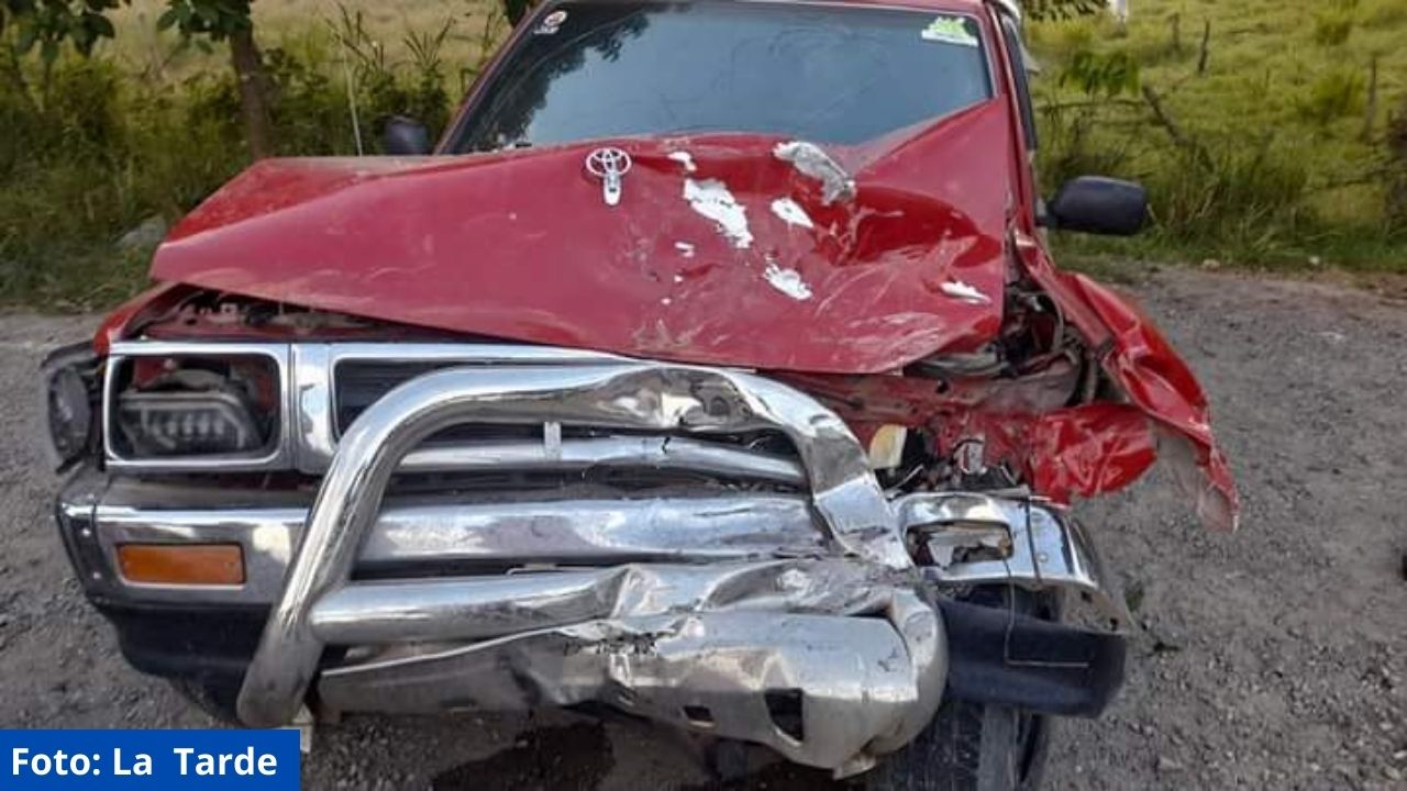 Accidente de tránsito dejó al menos 10 personas heridas en Corquín, Copán