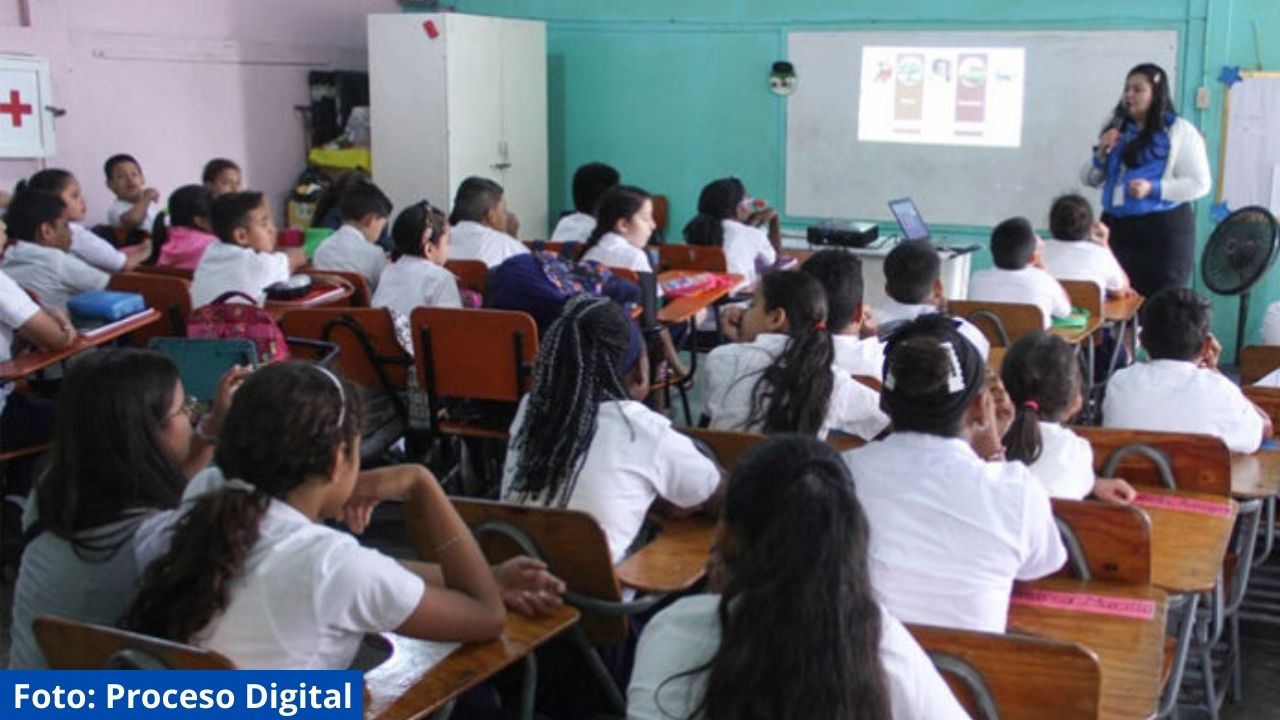 Organización internacional solicita a Honduras reabrir escuelas y combatir la violencia infantil