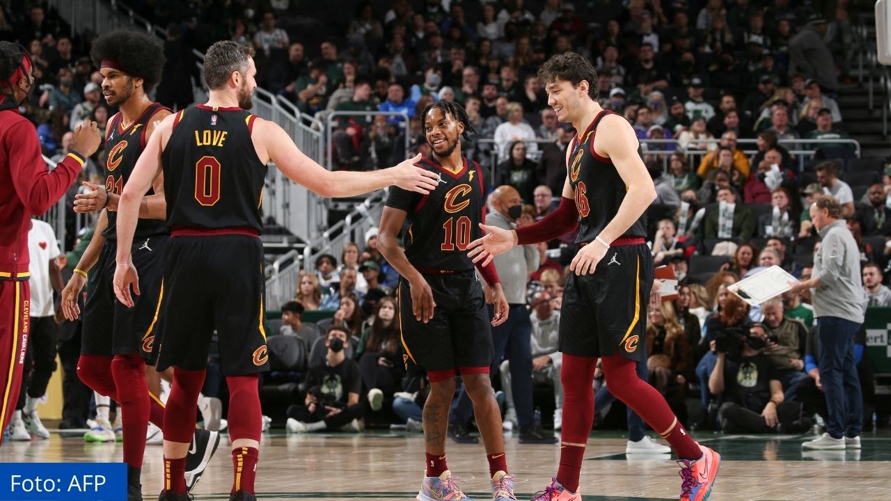 Cinco partidos de la NBA suspendidos por ola de coronavirus