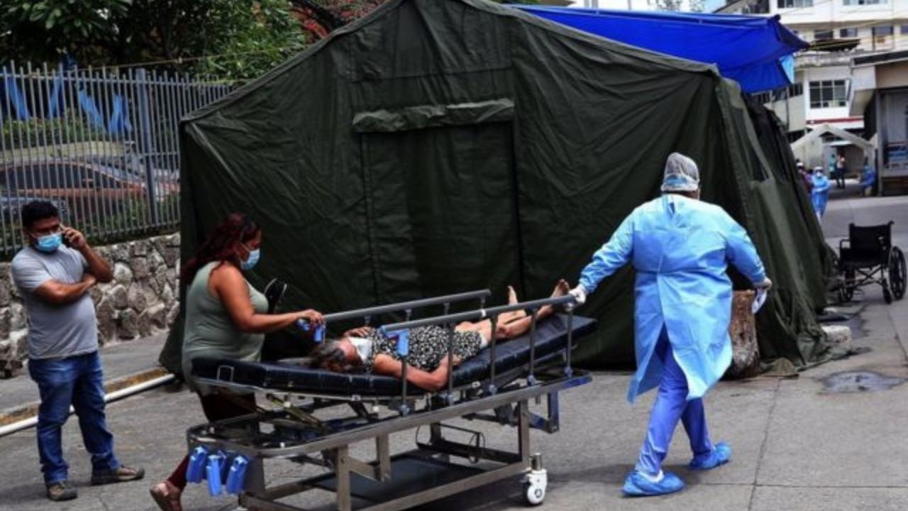 Honduras podría reportar hasta 25 mil nuevos casos de covid al día si no se define estrategia de emergencia