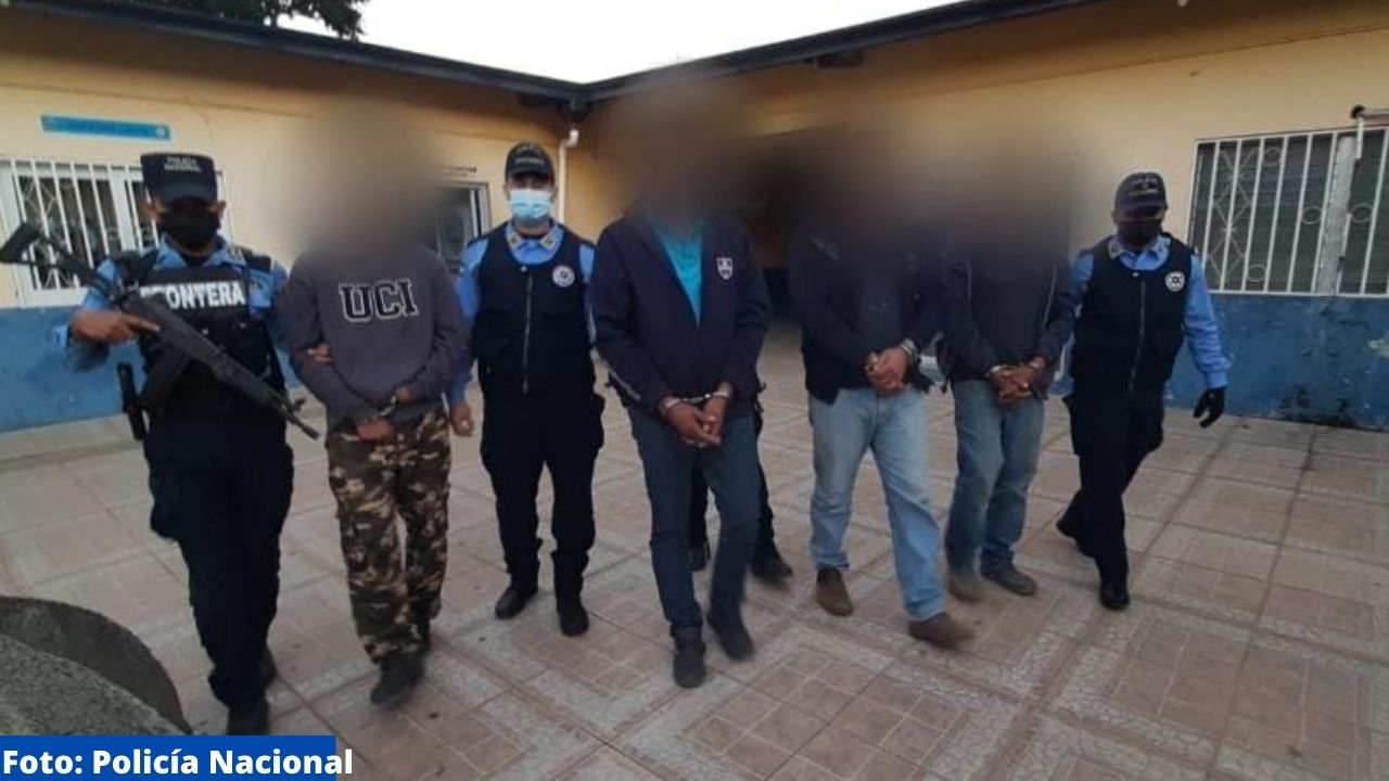 Honduras detiene a 59 migrantes irregulares y cuatro traficantes de personas