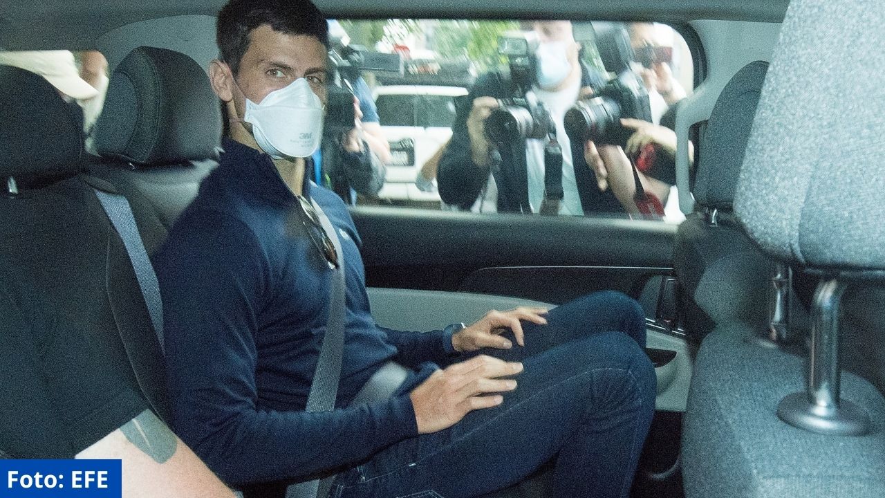Novak Djokovic abandona Australia tras perder la batalla legal contra su expulsión por no vacunarse contra la covid