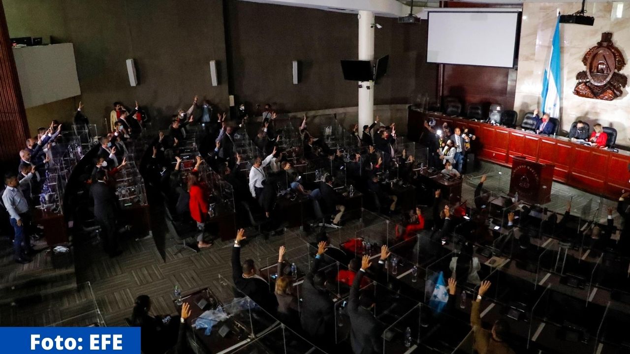 'Está en peligro la gobernabilidad si no hay consensos políticos', aseguran diversos sectores