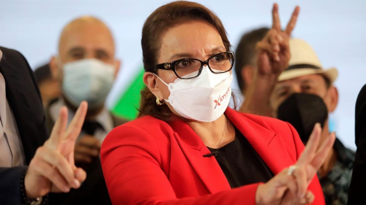Xiomara Castro promete restauración del aparato productivo del Estado basado en la transparencia