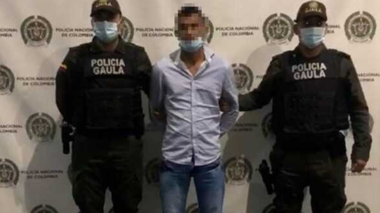 Padrastro secuestra a niño para obligar a su expareja a continuar una relación