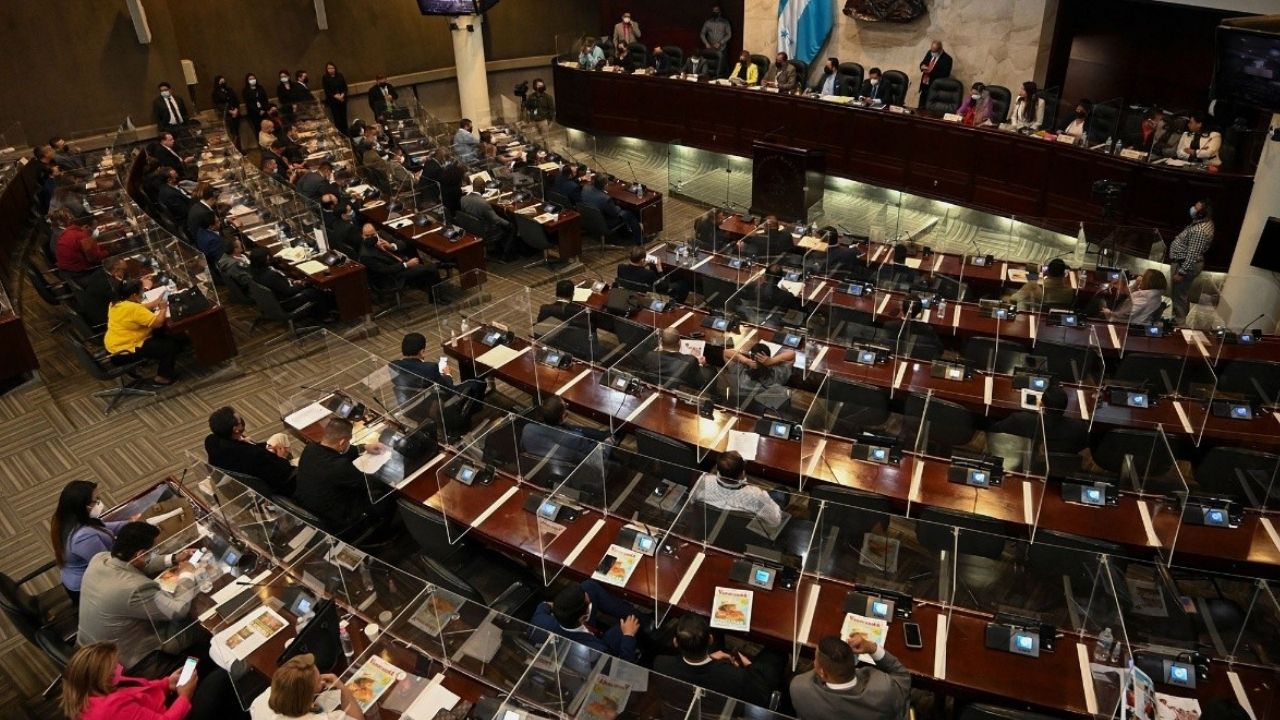 Editorial HRN: El Congreso Nacional y la pretensión  de aprobar 'un nuevo paquetazo'
