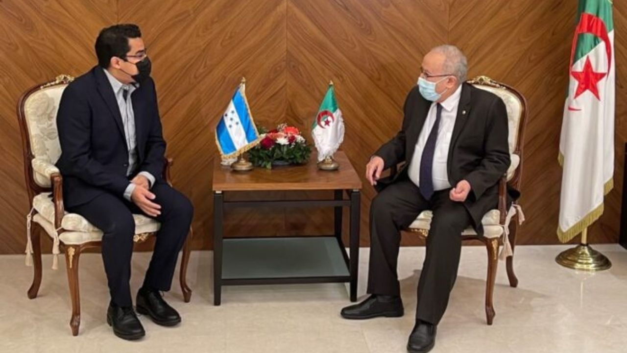 Honduras y Argelia promueven acuerdos de cooperación bilateral e inversiones
