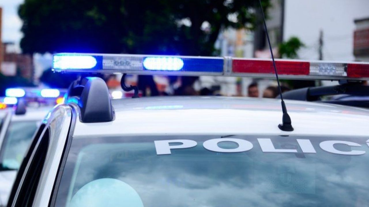 Menor de edad mata a sus padres y su hermano tras pelea por malas notas