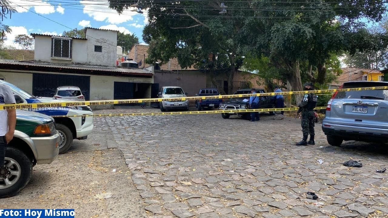 Matan a profesor de inglés en su garaje en la colonia Kennedy
