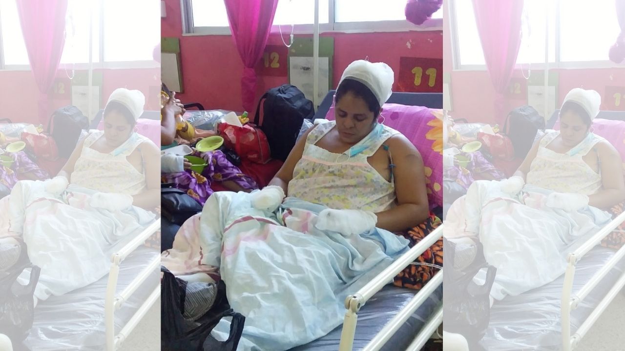 ¿Por qué no atendían en el hospital a la hondureña que perdió ambas manos a machetazos?