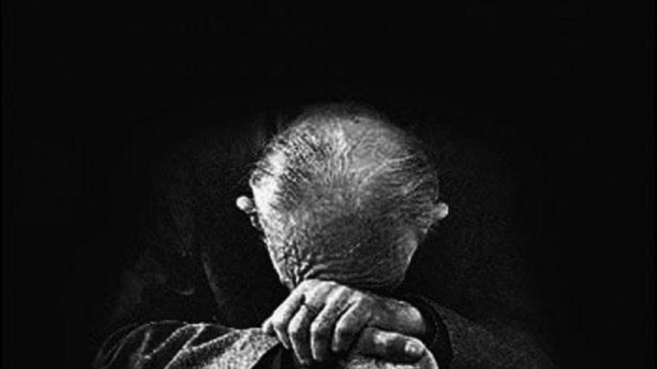 Pastor evangélico estafó a un abuelito para quedarse con su casa