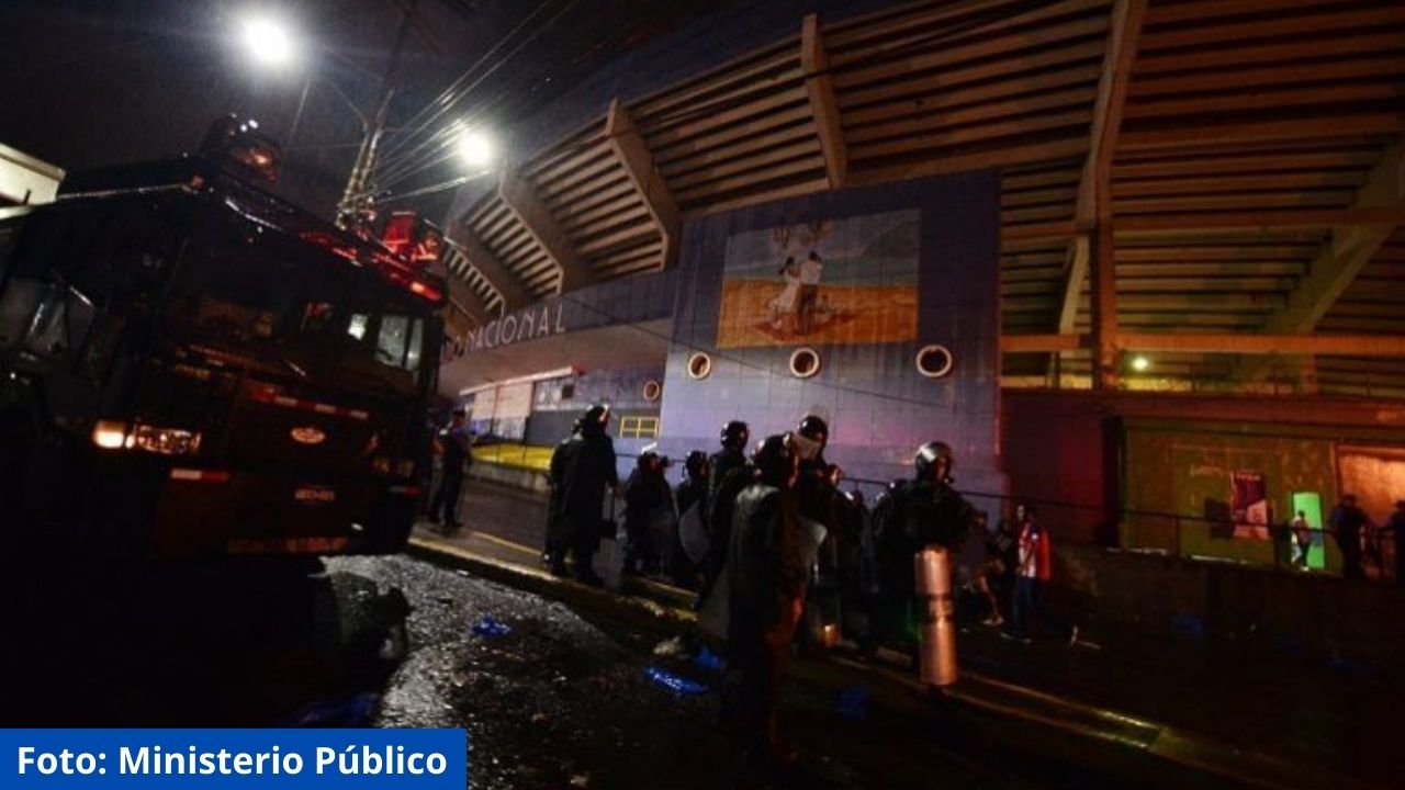 Estas condenas recibieron aficionados de fútbol que asesinaron a tres hinchas en Honduras