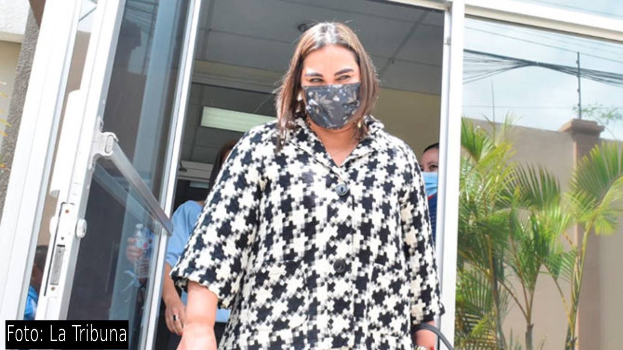 Juicio a Rosa Elena de Lobo: Fijan para el 28 de febrero presentación de conclusiones