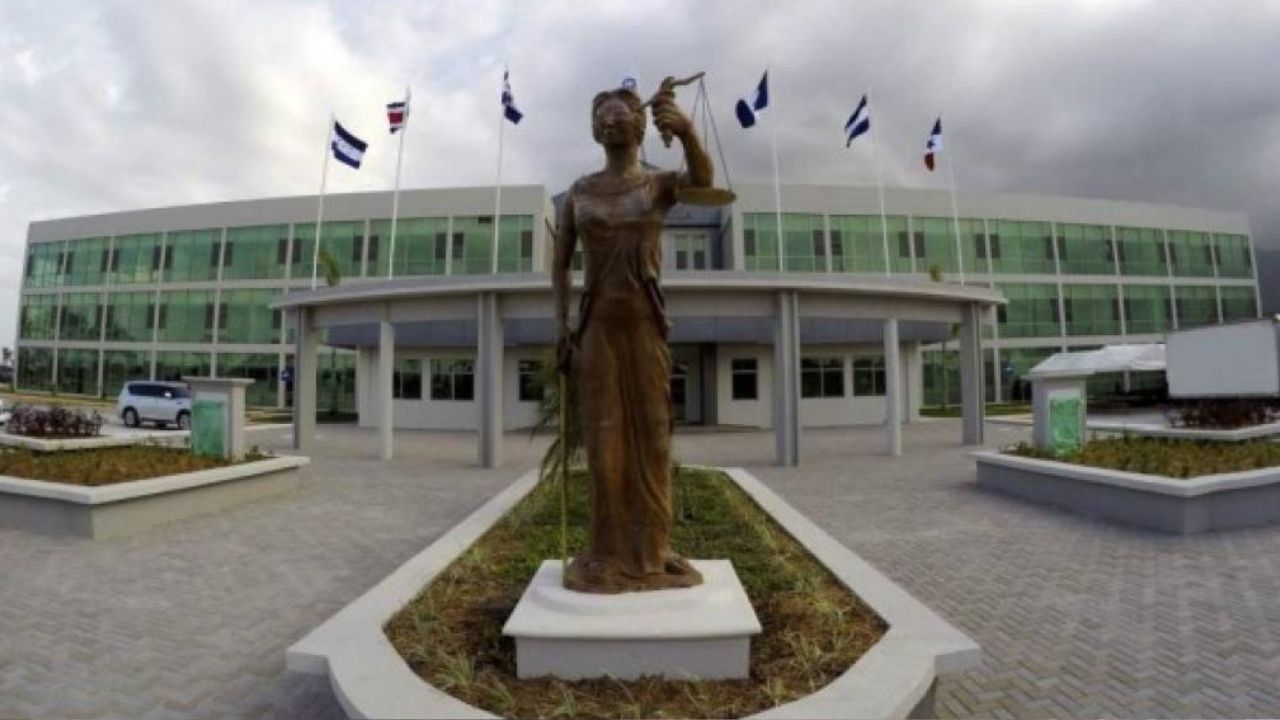 Imagen de Piden 24 años de prisión para exagente de la DPI que mató a empresario del transporte