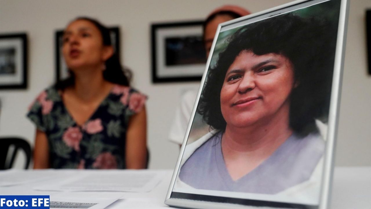 Nicaragua firma libro de condolencia en memoria de la hondureña Berta Cáceres