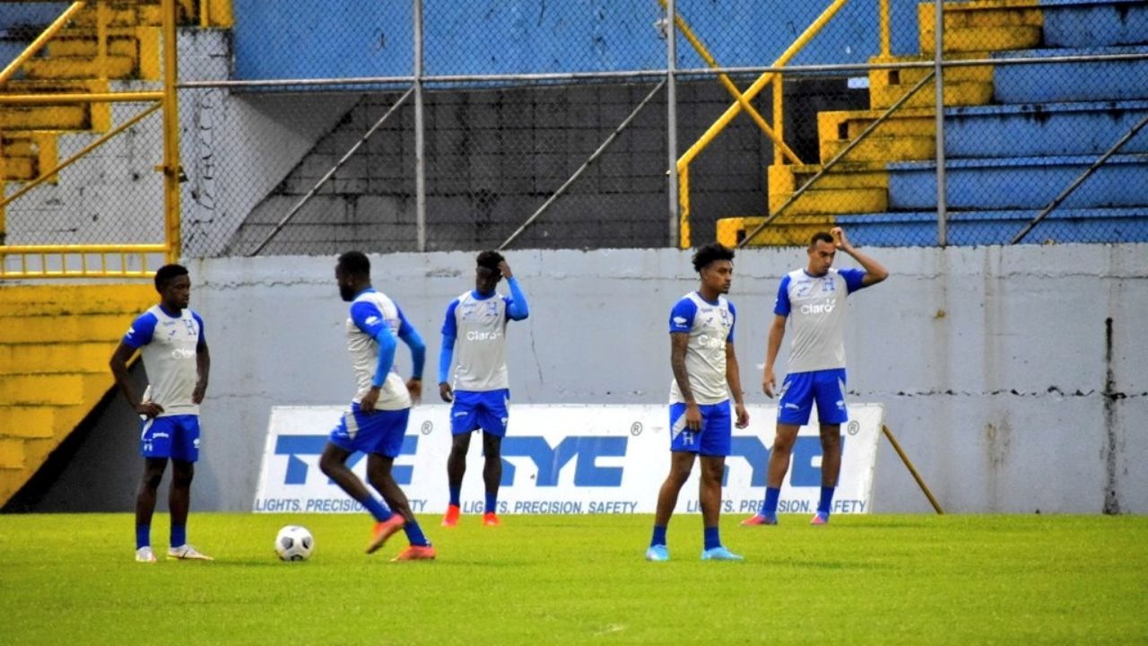 Fenafuth se disculpa por último lugar de Honduras en las eliminatorias