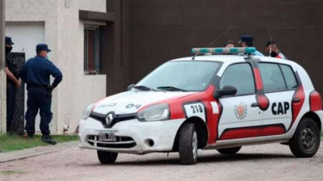 Papá permitió que dos amigos abusaran de su hija a cambio de alcohol y comida