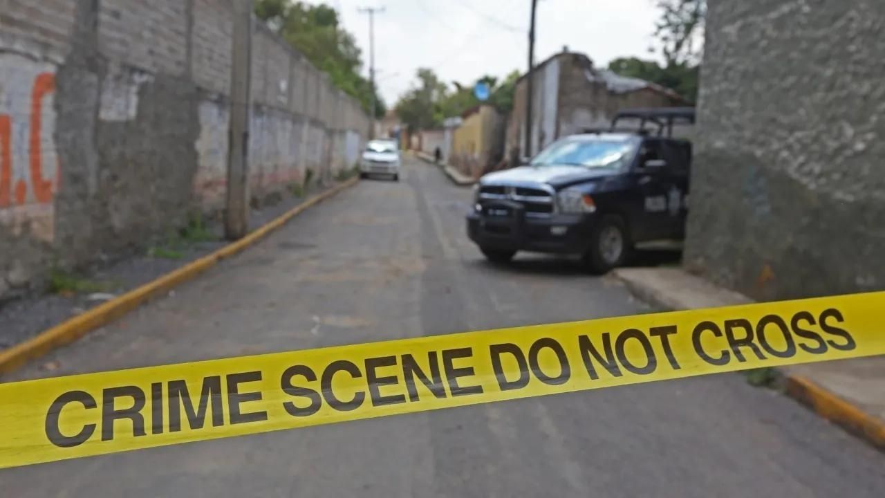 Asaltante muere dentro de carro que intentaba robar