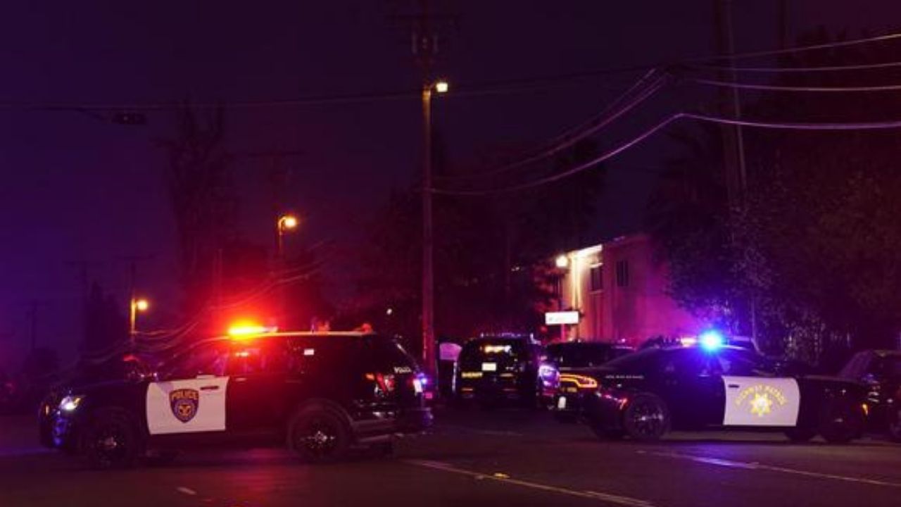 Hombre mató a sus tres hijos en una iglesia y reveló la razón del crimen