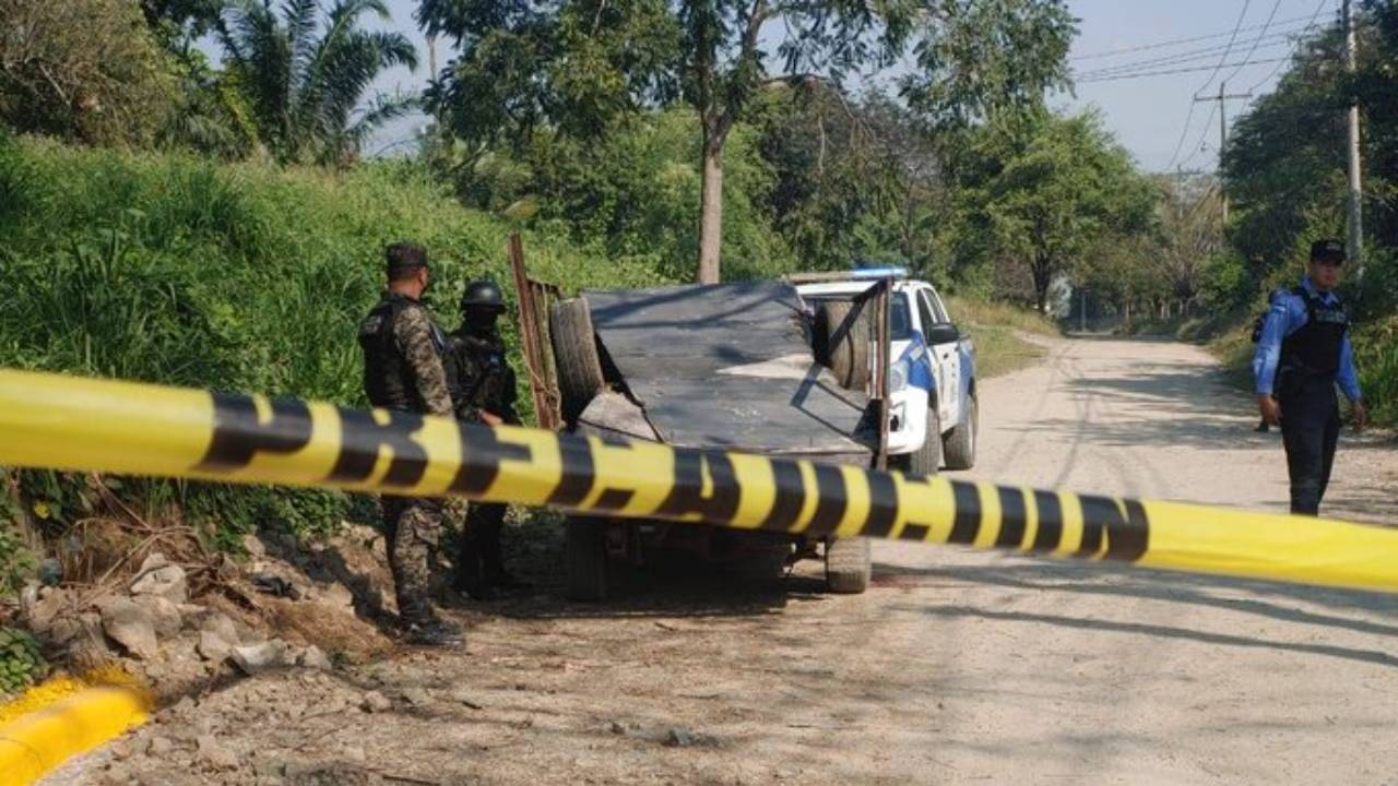 Encuentran a dos hombres muertos y maniatados en un vehículo en Chamelecón