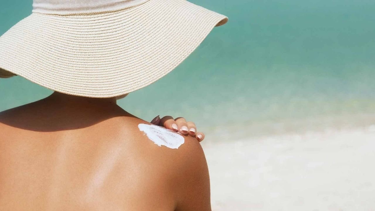 Consejos de una especialista para el cuidado de la piel durante el verano