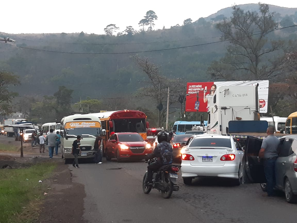 En imágenes: Así se desarrolla el paro de transporte en Honduras