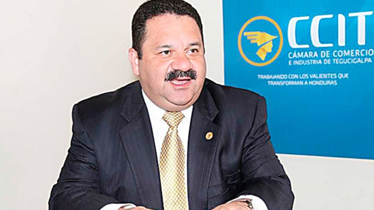 Rafael Medina aboga por una reducción en el gasto corriente y en los salarios