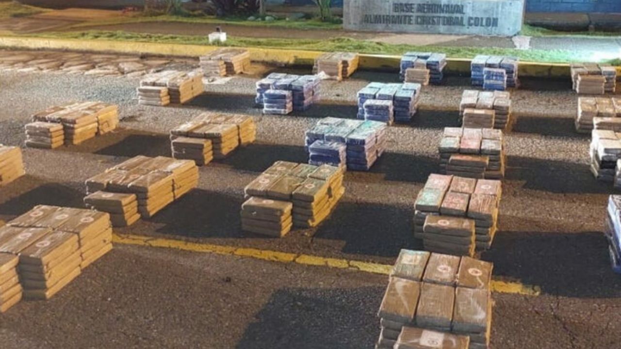Panamá decomisa 751 paquetes de droga que salió de Honduras con destino a Europa