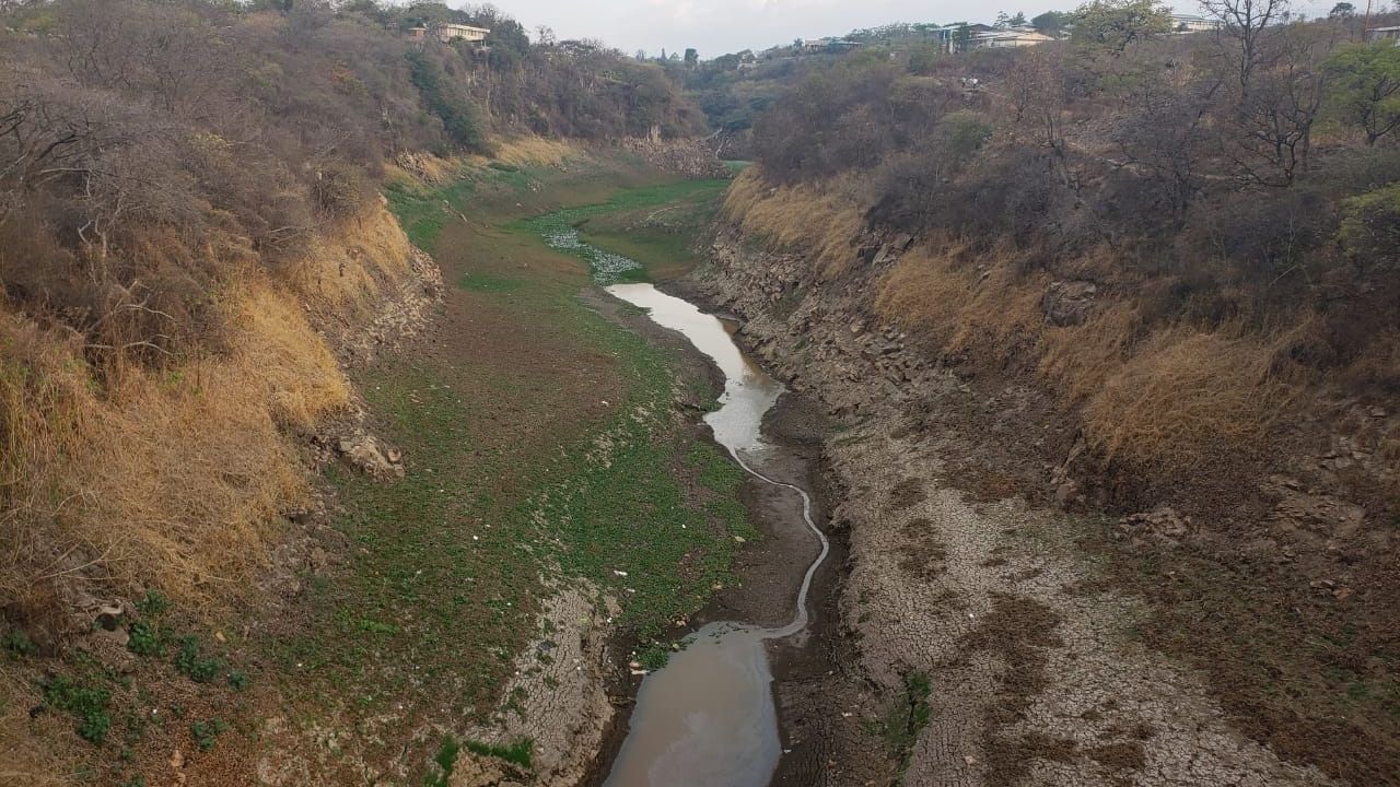 Dramática imagen muestra el nivel de la represa Los Laureles en la capital hondureña