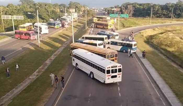 Transporte urbano anuncia que realizará paro la próxima semana