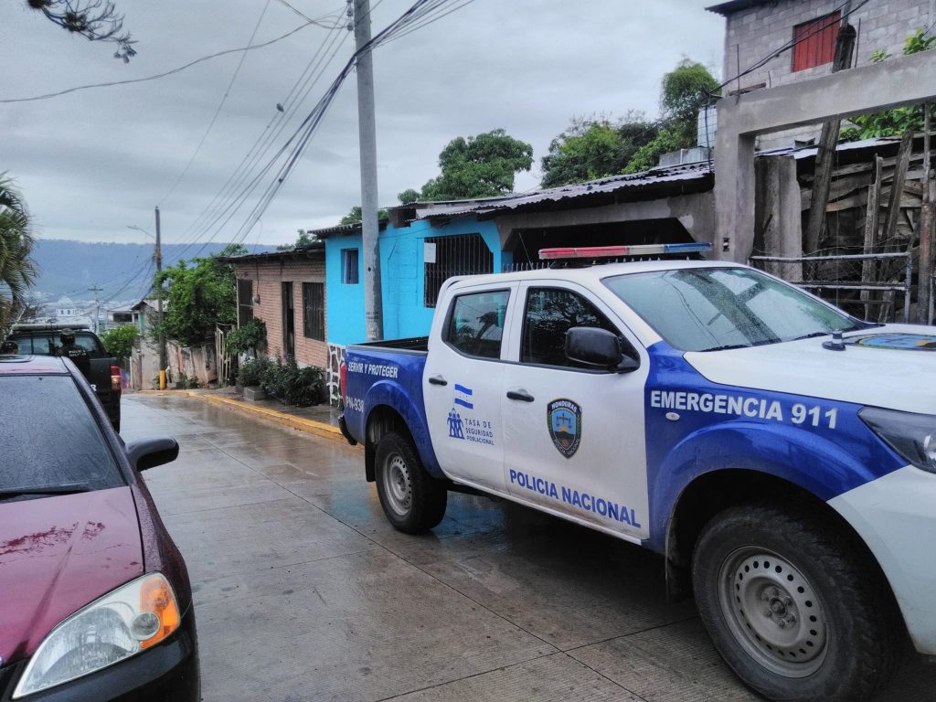 Según relato de vecinos el joven hondureño pudo haber estado atravesando una terrible depresión