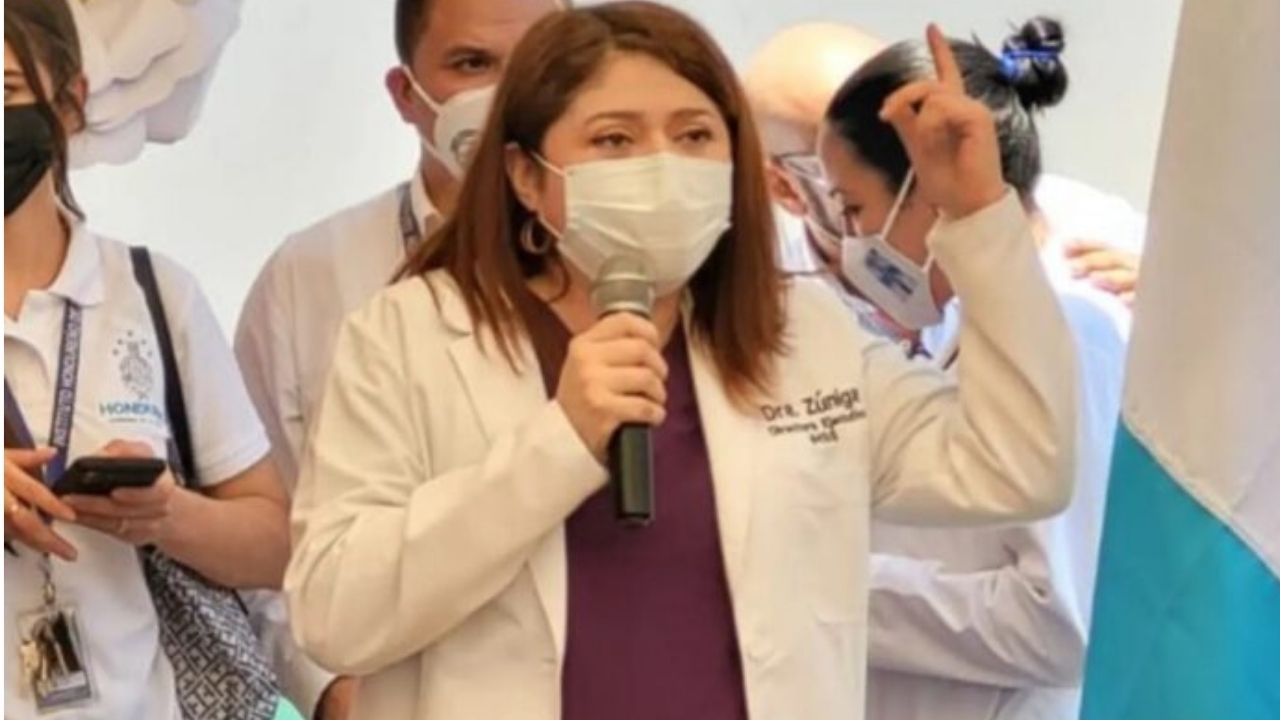 La doctora Adriana Zúniga, destituida de la dirección del IHSS