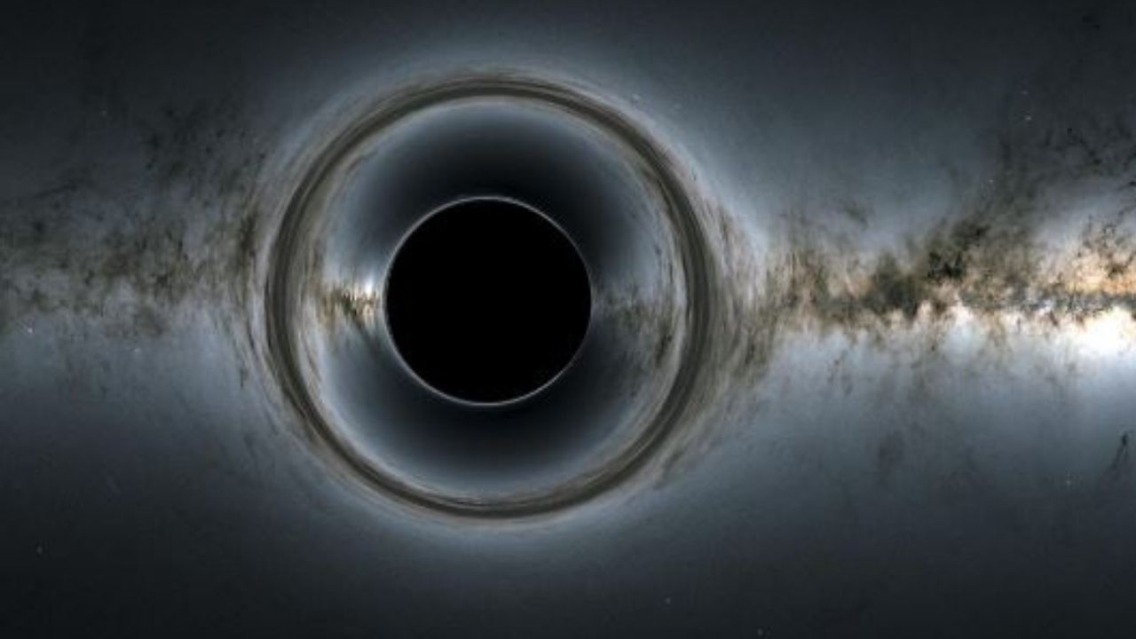 Así de tenebroso se escucha audio de los agujeros negros publicado por la NASA
