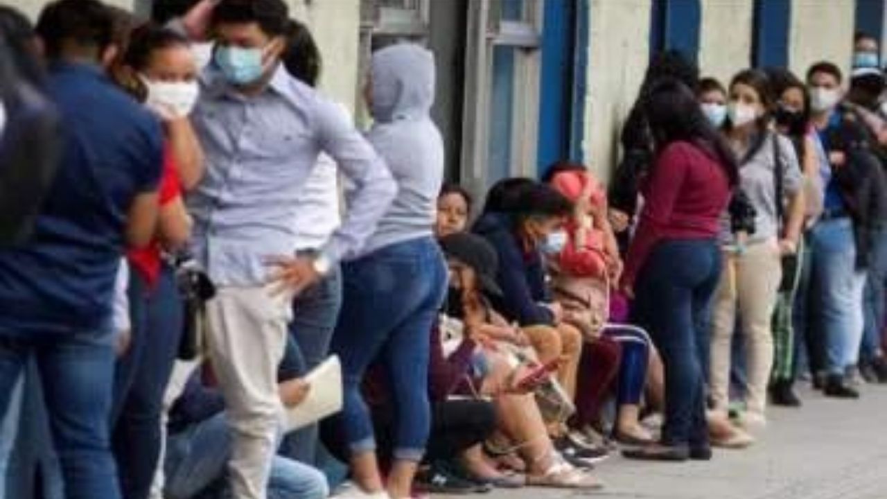 Editorial HRN: La falta de empleo y la condena a la pobreza que cae sobre los hondureños
