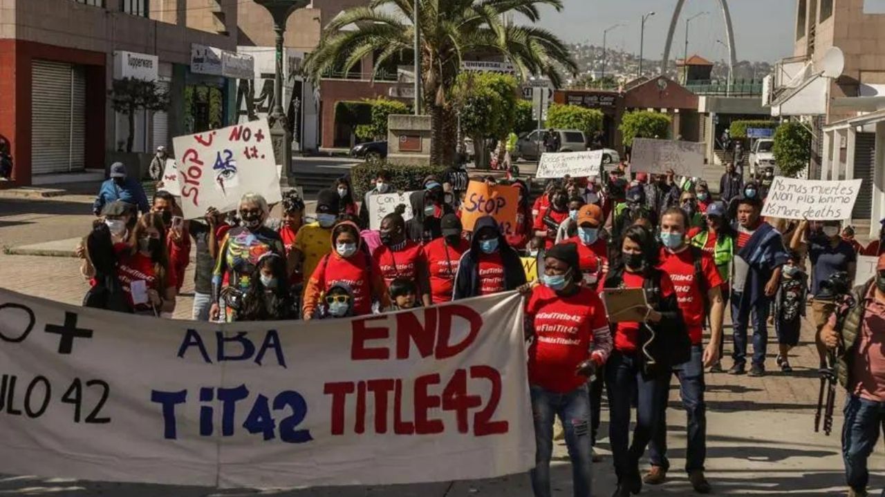 Un juez anula el intento de Biden de rescindir norma antimigratoria