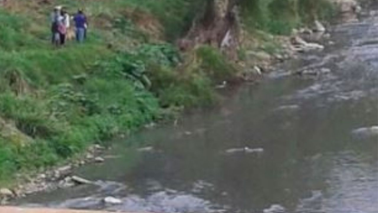 Hallan a hondureño muerto, semidesnudo y con signos de quemaduras en el río Choluteca