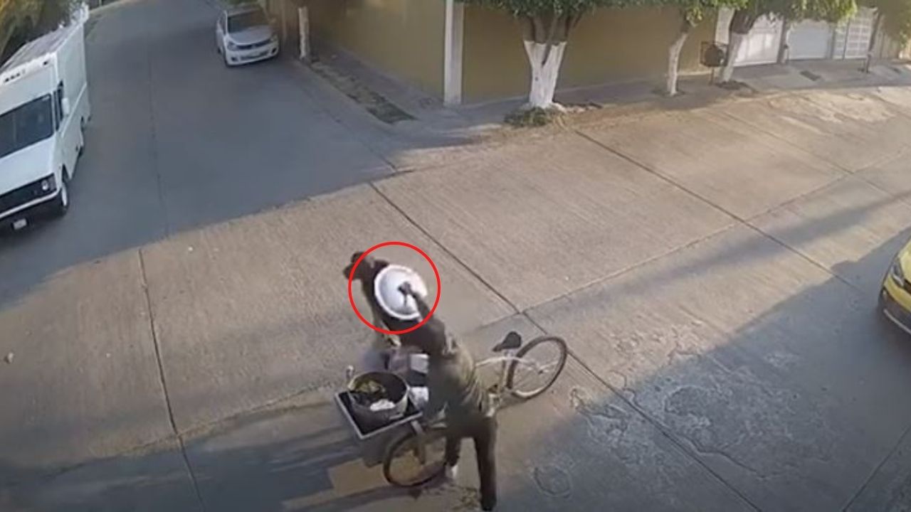 Tamalero se hace viral tras defenderse de asalto con un utensilio; todo quedó grabado