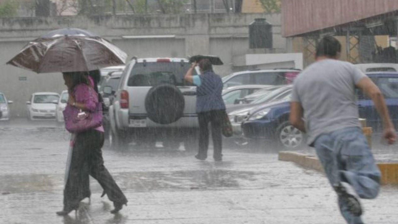 Cuatro departamentos de Honduras en alerta por 48 horas más por fuertes lluvias