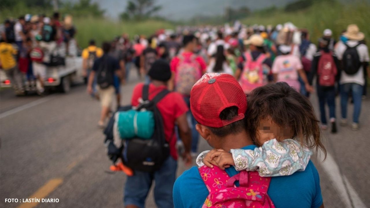 Imagen de Unos 700 hondureños se van del país diariamente por falta de empleo