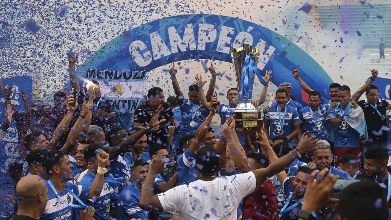 ¡Motagua campeón! A pesar de perder contra Real España, las Águilas logran la copa 18