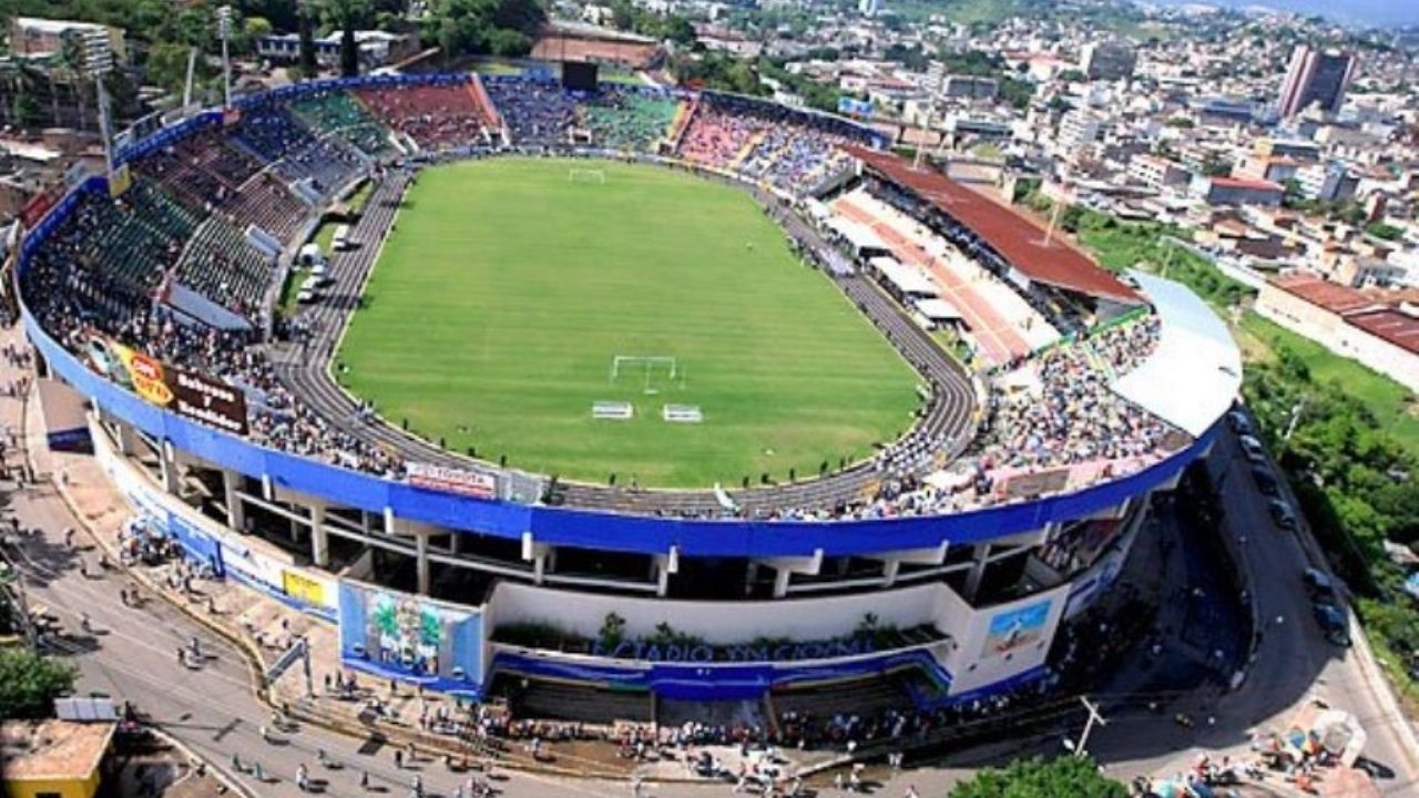 ¿Podrán ingresar las barras visitantes a los juegos de semifinales de la Liga Nacional? Aquí las restricciones