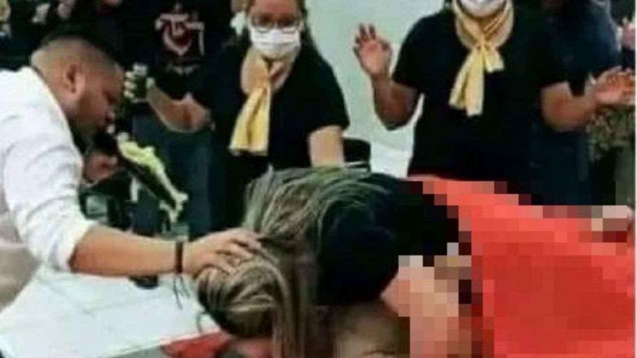 Pastor pidió a pareja sostuviera relaciones sexuales en pleno culto por está razón