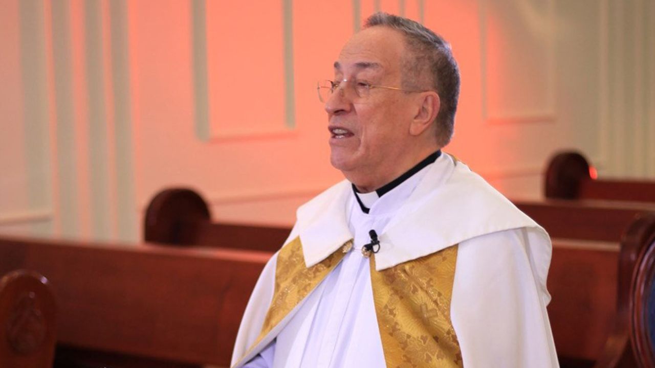 'Honduras no puede seguir confrontada y en rivalidad', según cardenal Rodríguez