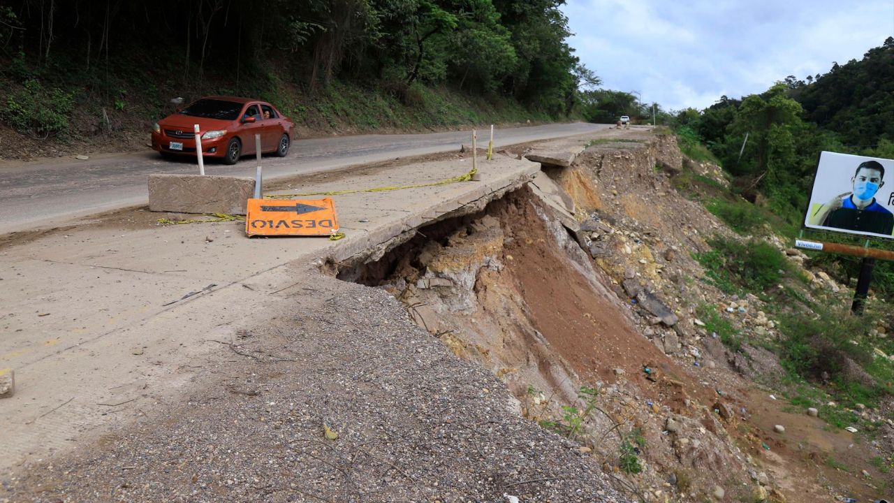 En mal estado al menos 2,000 kilómetros  de la red de las principales carreteras en Honduras